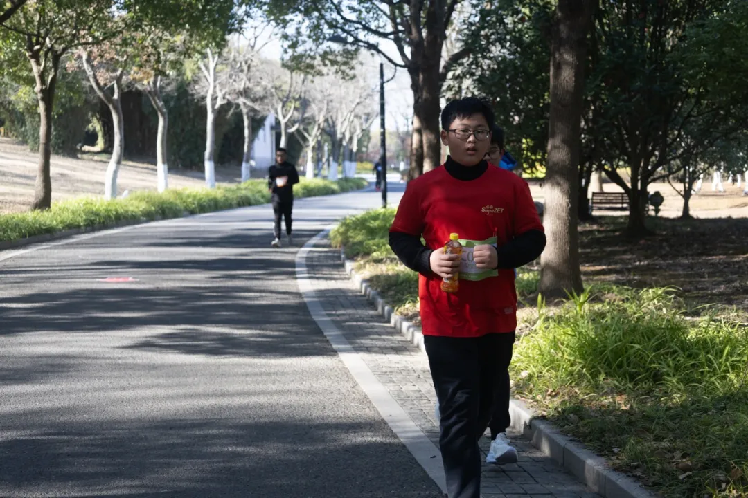 回望2024 启航2025 | 耀世娱乐股份2025年度战略年会顺利召开